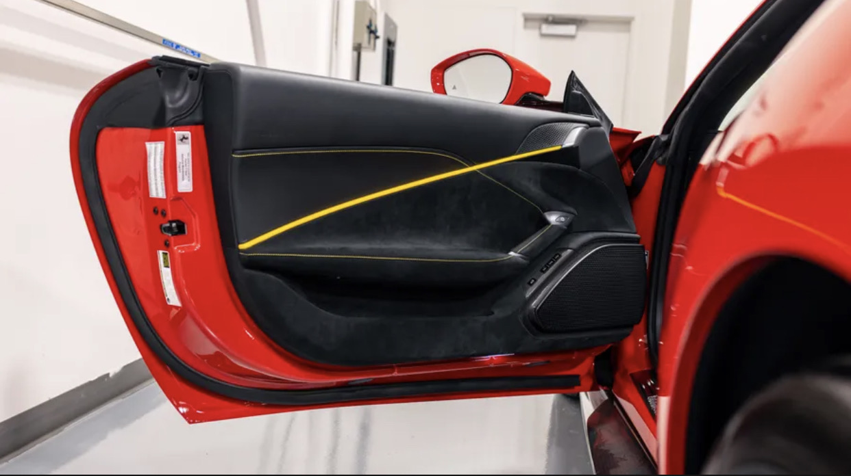 2024 Ferrari Roma Spider RWD