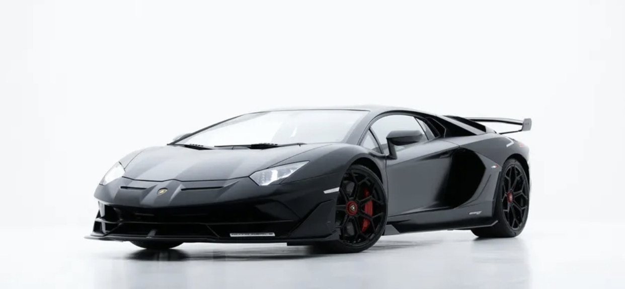 2019 Lamborghini Aventador SVJ