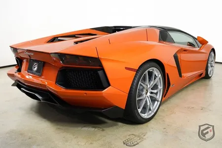 2014 Lamborghini Aventador LP700-4 Roadster - Limited Edition