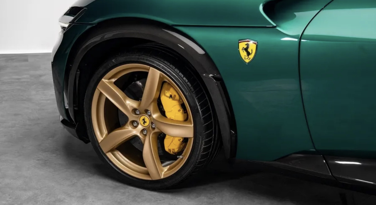 2025 Ferrari Purosangue