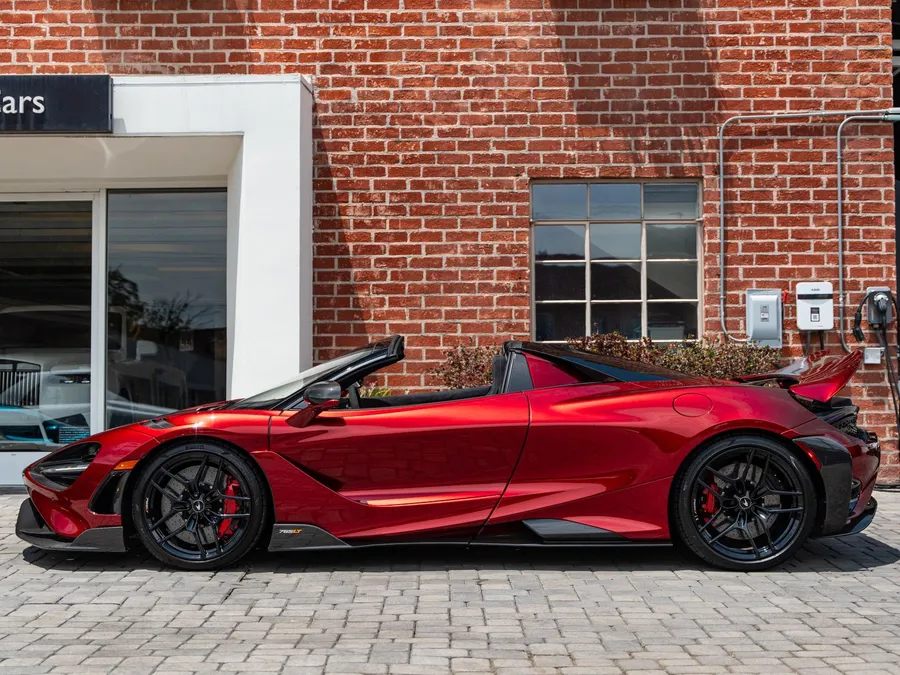 2022 McLaren 765LT Spider