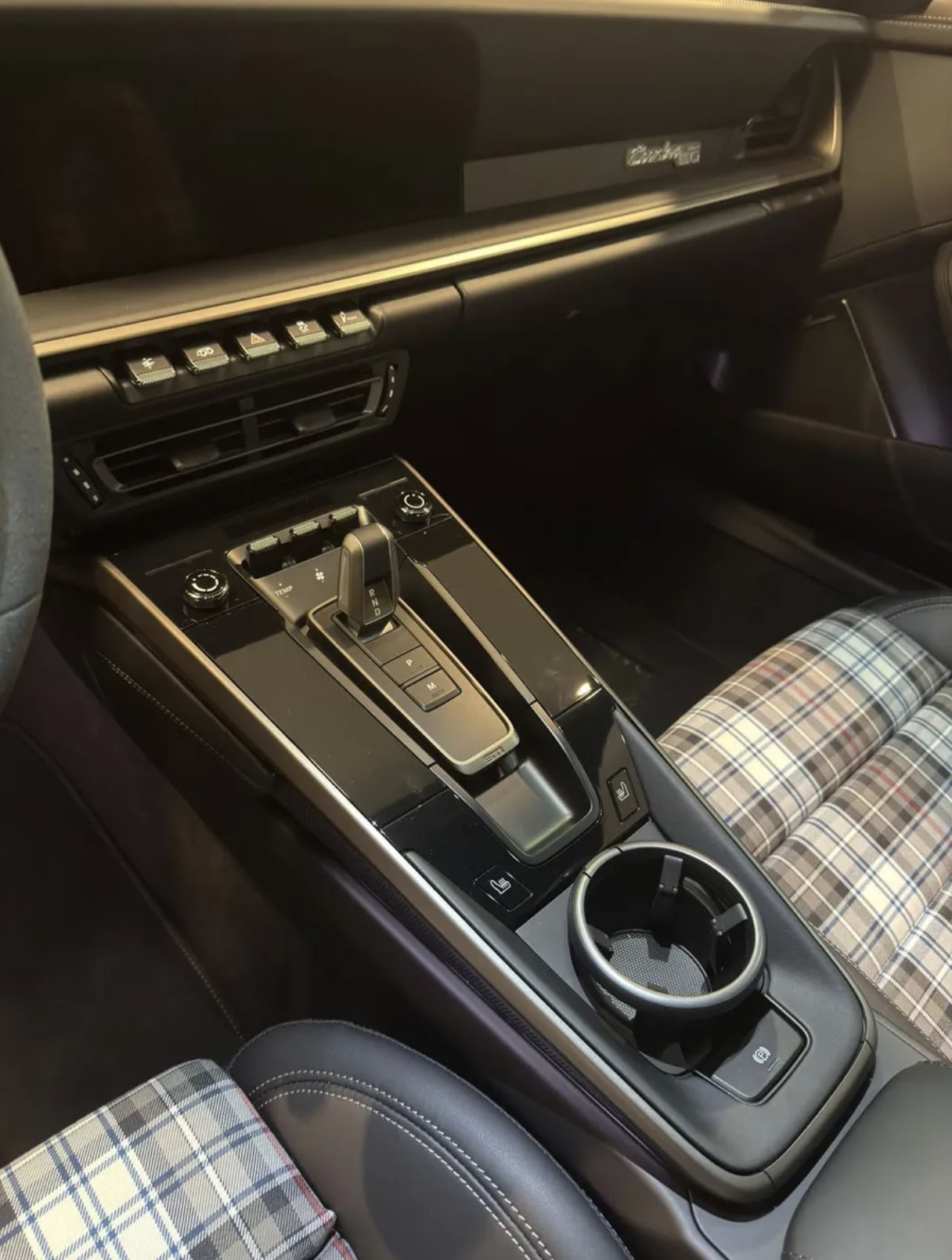 2025 Porsche 911 Turbo