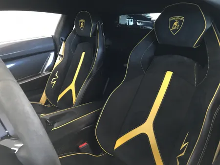 2017 Lamborghini Aventador