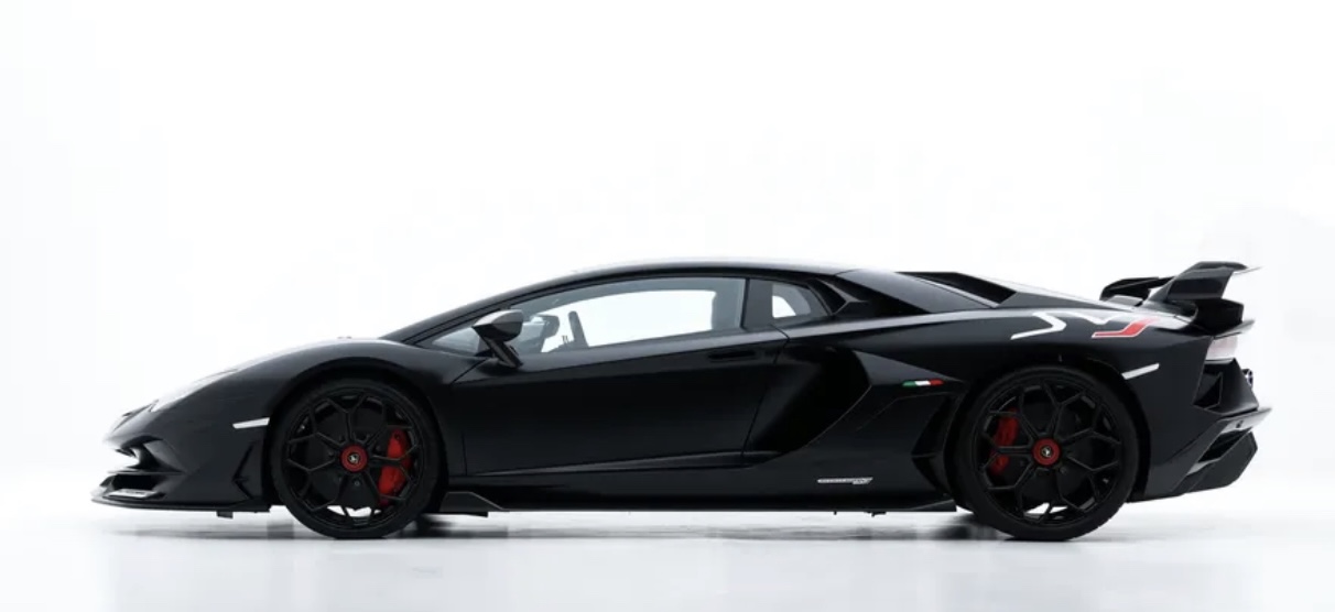 2019 Lamborghini Aventador SVJ