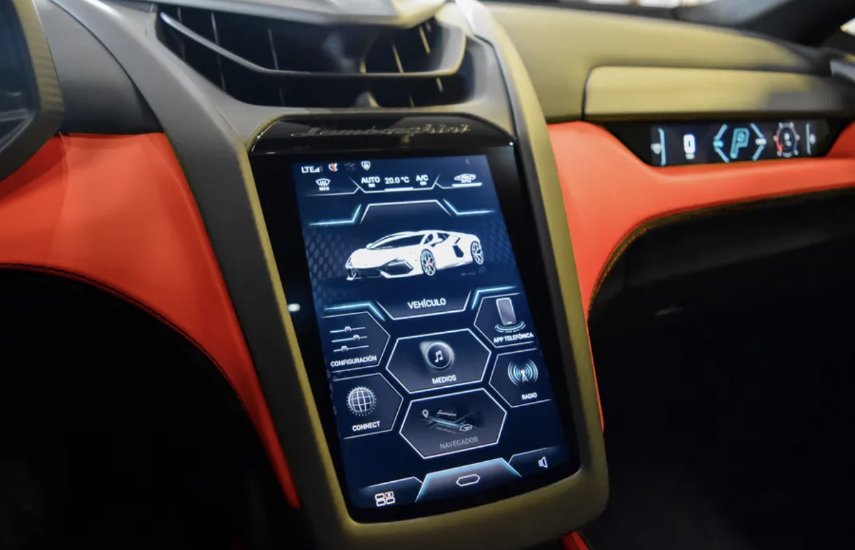 2026 Lamborghini Revuelto