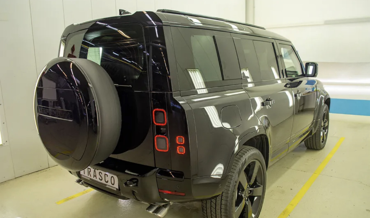 2025 Land Rover Defender 110 4x4