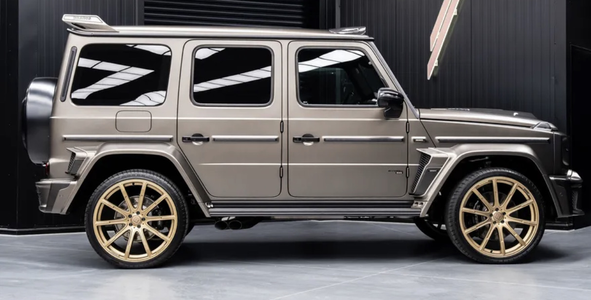 2025 Mercedes Bens G800 Brabus AWD
