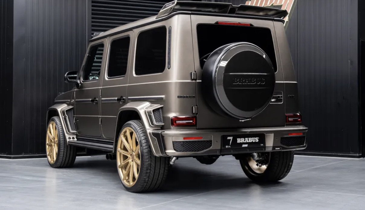 2025 Mercedes Bens G800 Brabus AWD