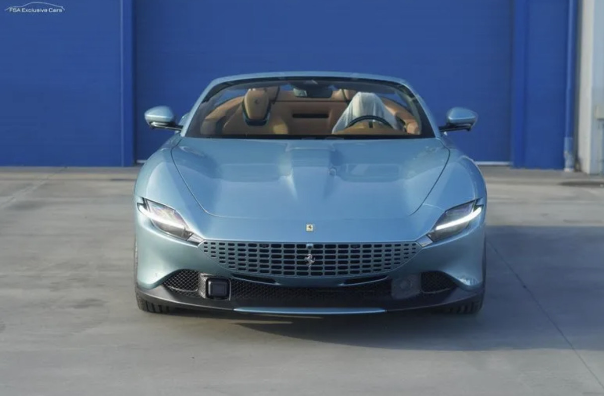 2025 Ferrari Roma Spider