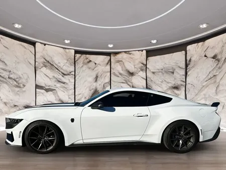 2024 Ford Mustang Dark Horse