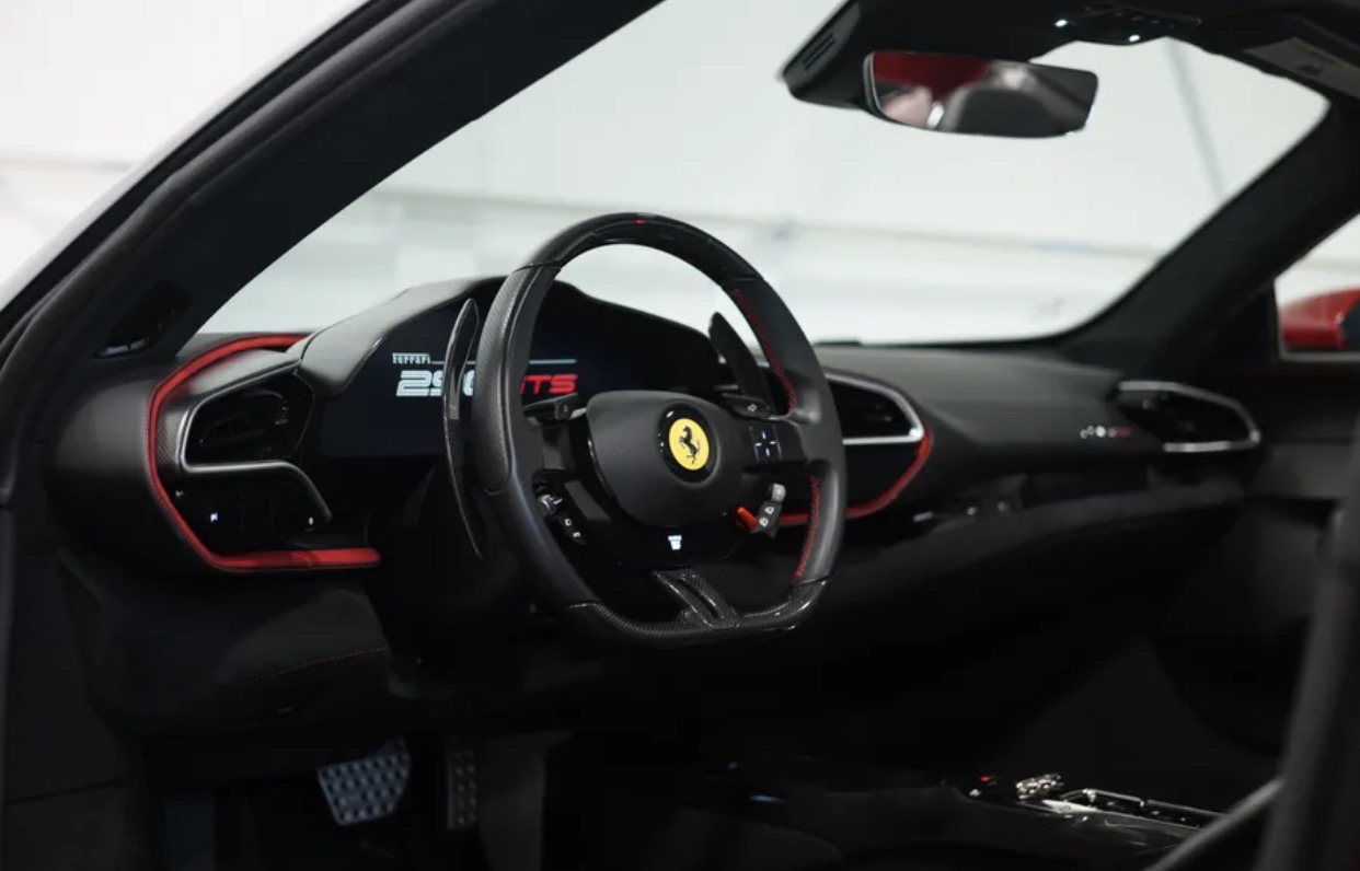 2023 Ferrari 296 GTS