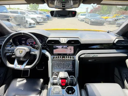 2021 Lamborghini Urus Sport Utility 4D 