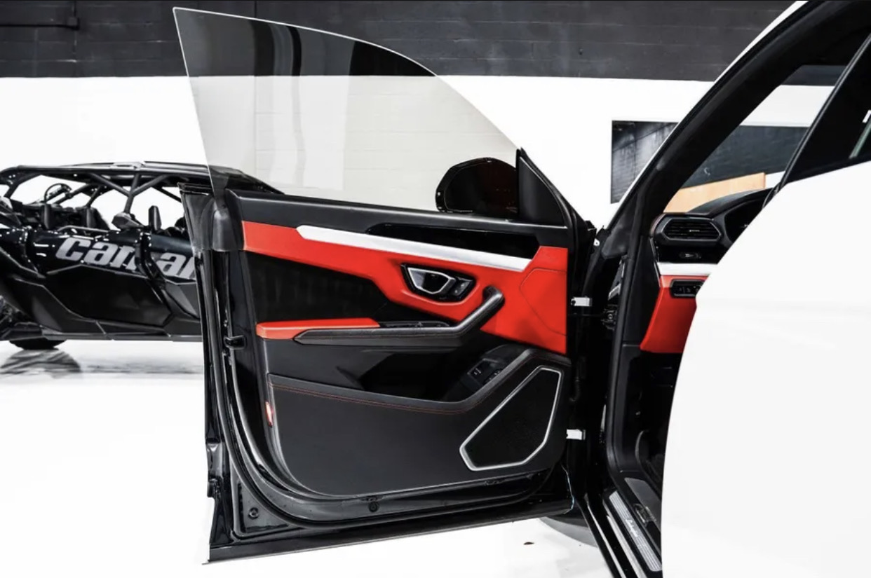 2022 Lamborghini Urus Sport Utility 4D