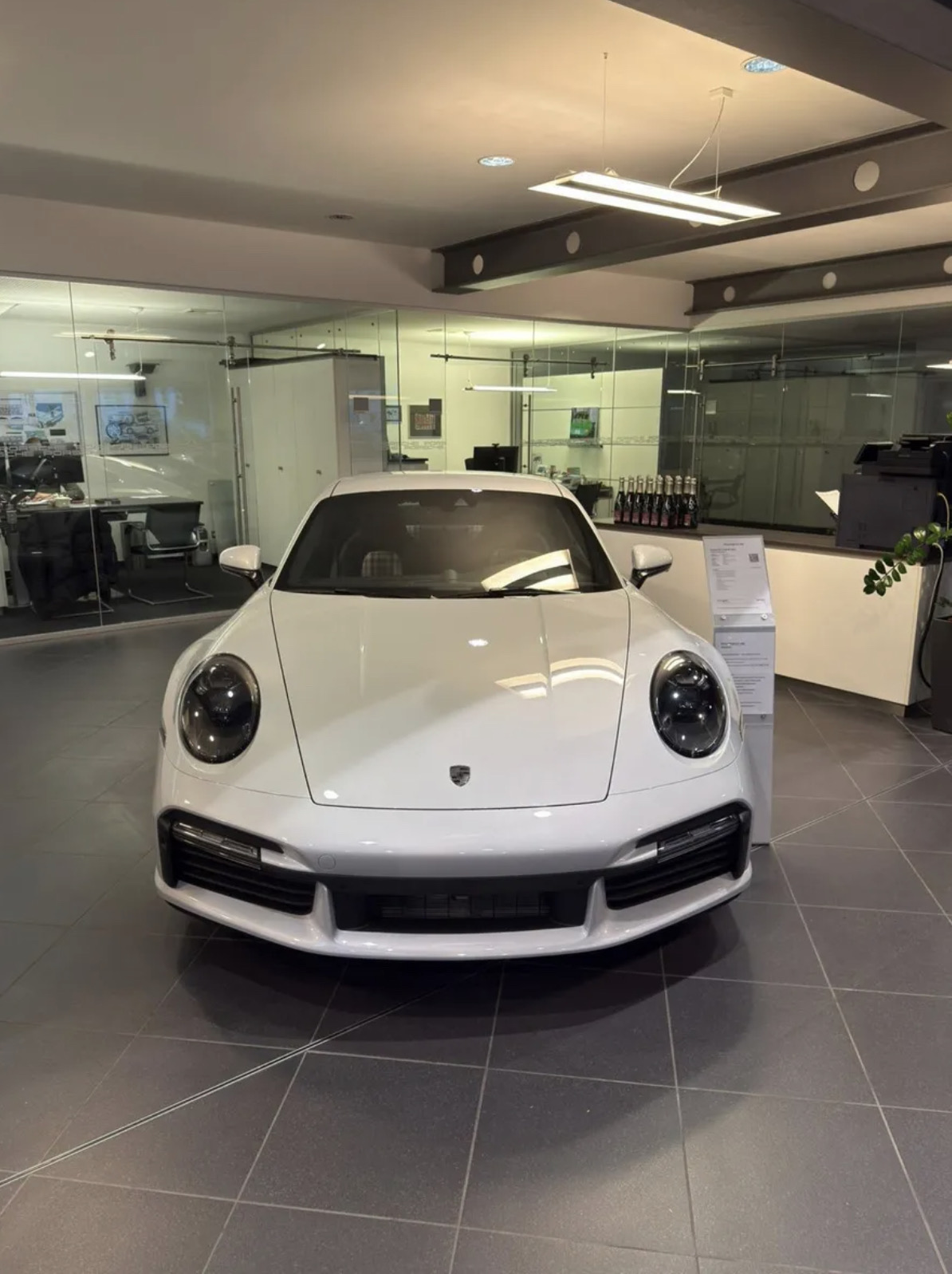 2025 Porsche 911 Turbo