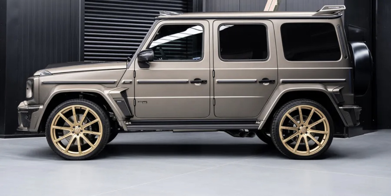 2025 Mercedes Bens G800 Brabus AWD