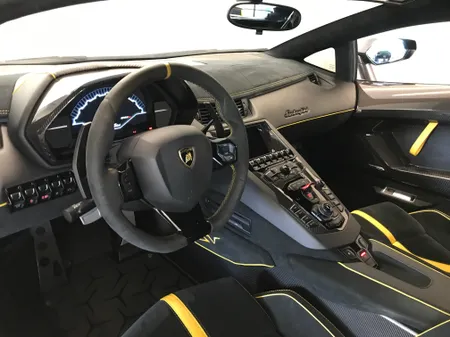 2017 Lamborghini Aventador