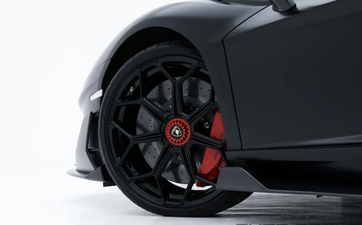 2019 Lamborghini Aventador SVJ