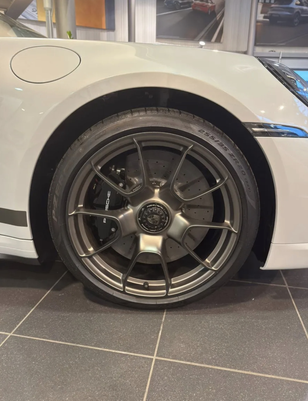 2025 Porsche 911 Turbo