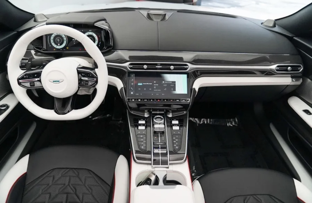 2026 Aston Martin Vanquish Volante