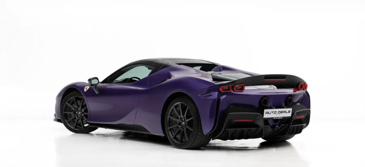 2024 Ferrari SF90 Spider