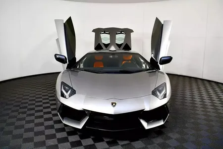 2014 Lamborghini Aventador LP 700-4 Roadster 2D