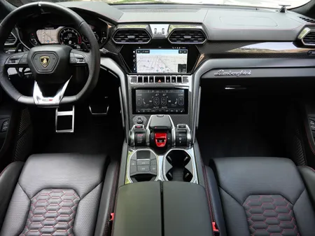 2023 Lamborghini Urus 