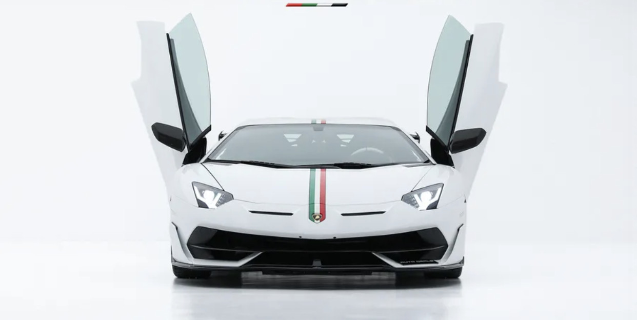 2019 Lamborghini Aventador SVJ