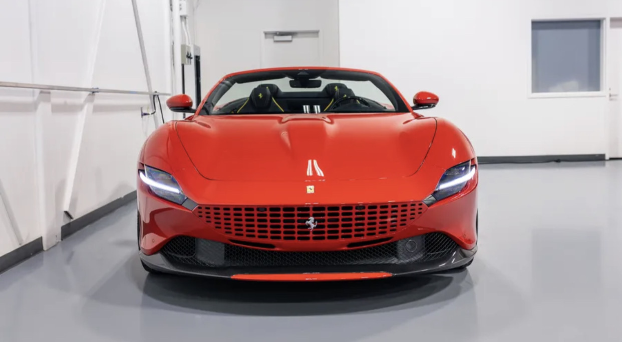 2024 Ferrari Roma Spider RWD