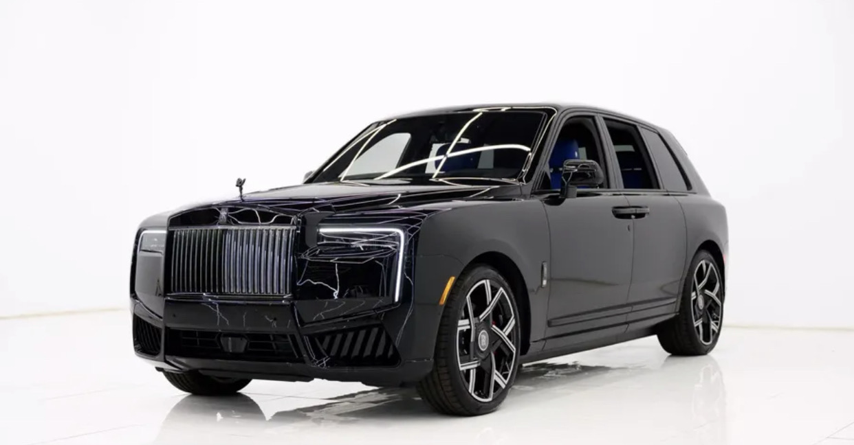 2025 Rolls Royce Cullinan Awd