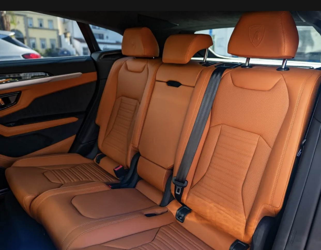 2026 Lamborghini Urus SE