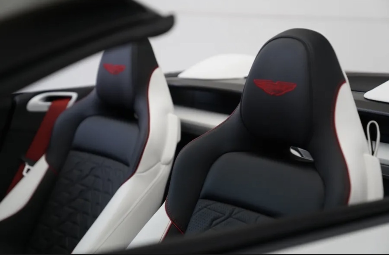 2026 Aston Martin Vanquish Volante