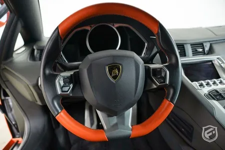 2014 Lamborghini Aventador LP700-4 Roadster - Limited Edition
