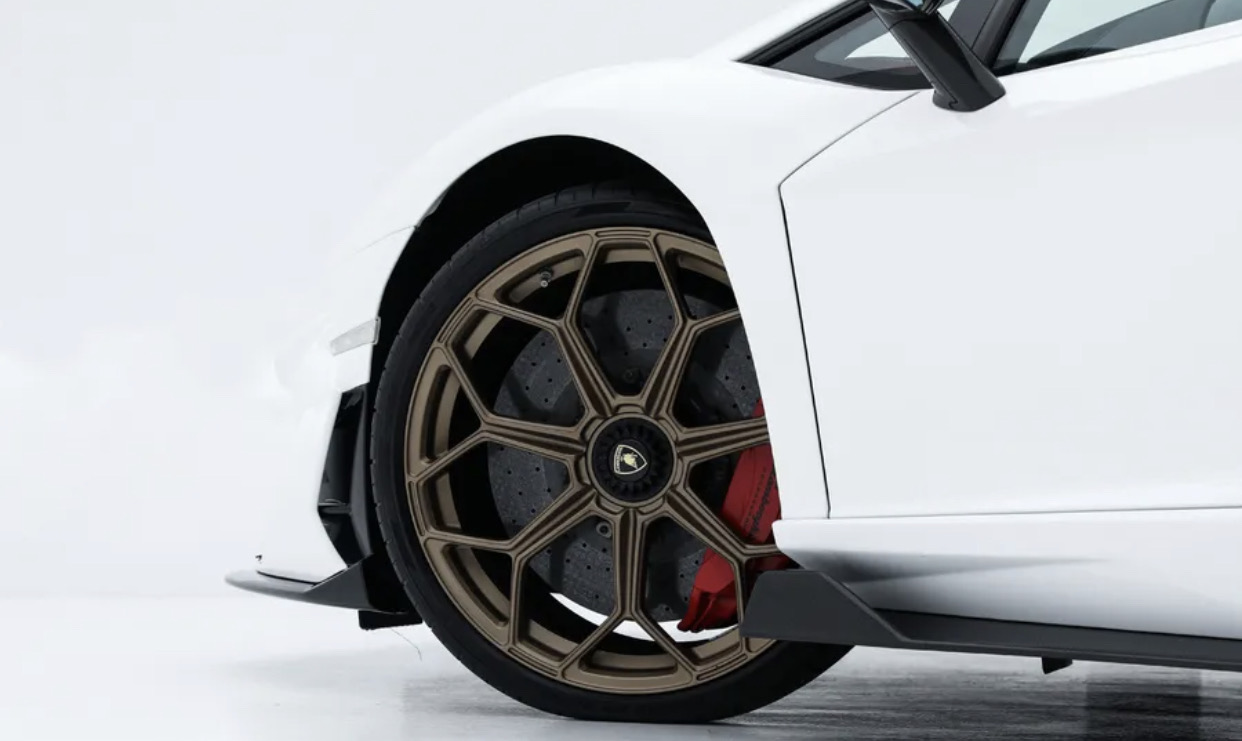 2019 Lamborghini Aventador SVJ