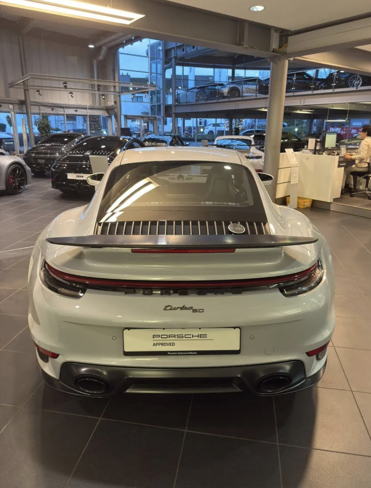 2025 Porsche 911 Turbo