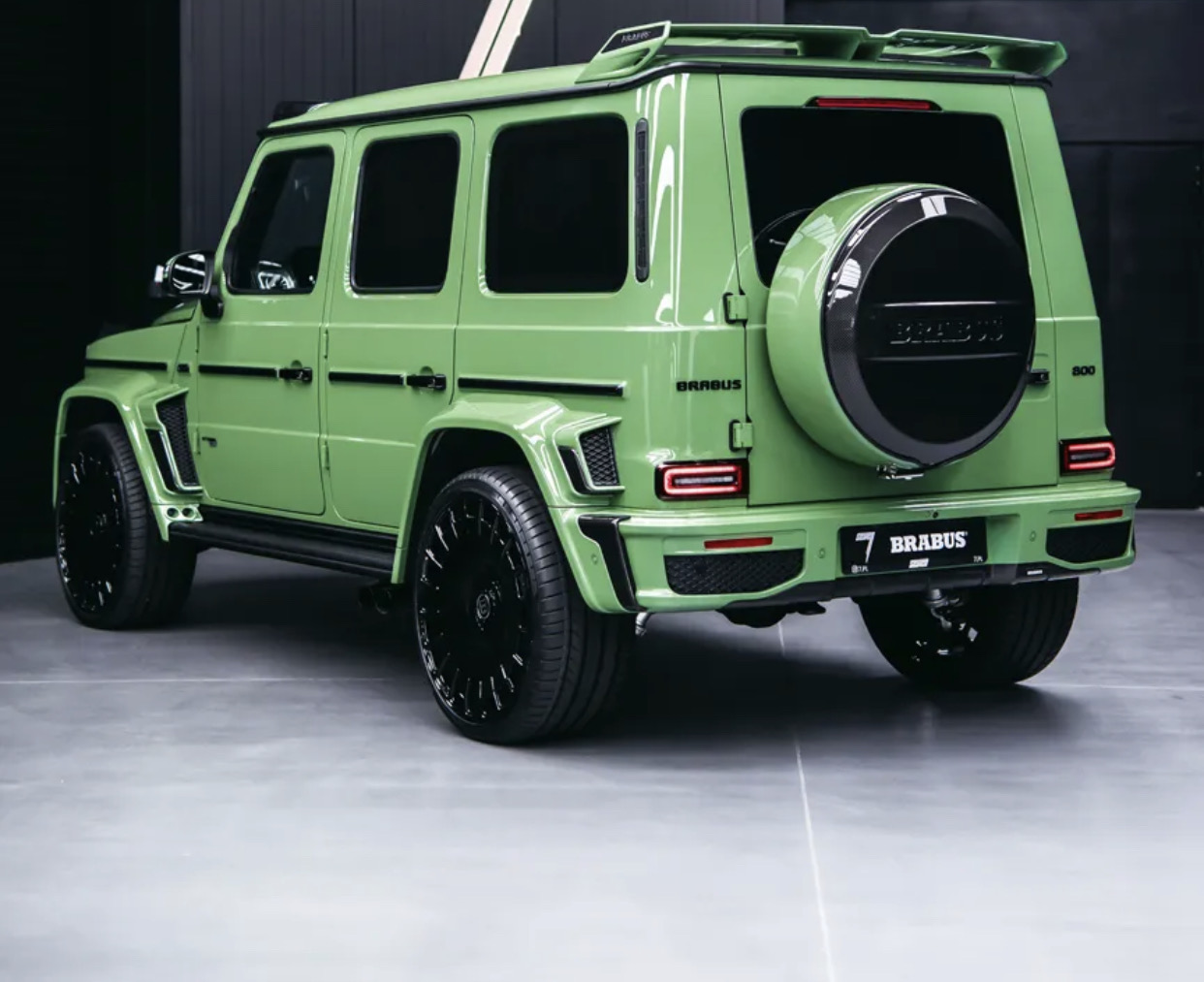 2025 Mercedes Benz G800 Brabus AWD