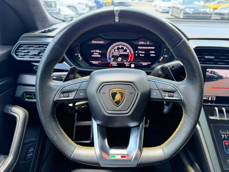 2021 Lamborghini Urus Sport Utility 4D 