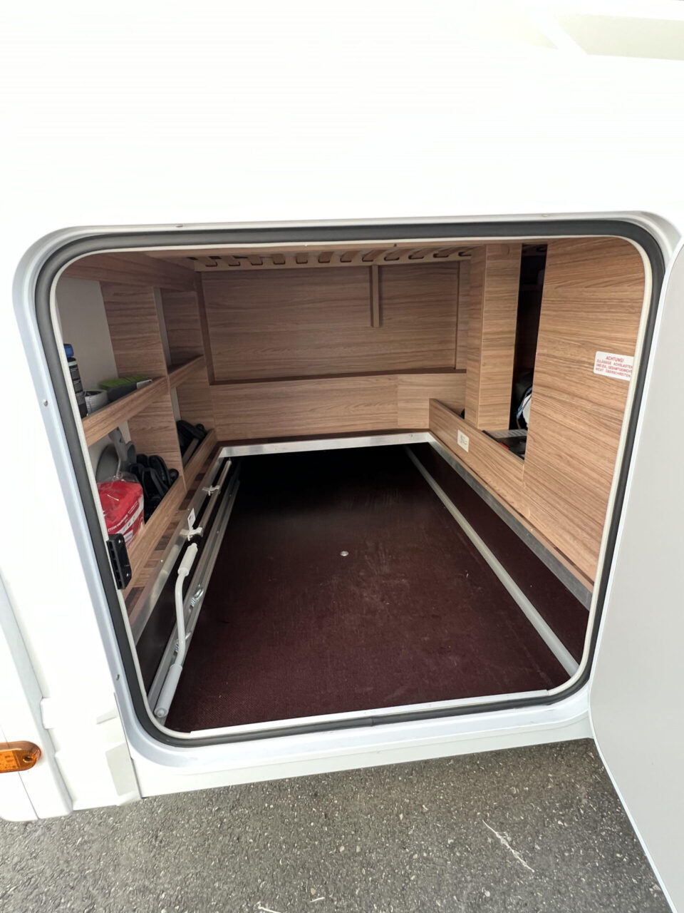 WEINSBERG CaraSuite 650 MF 2023 AT kemperio nuoma nuotrauka 5