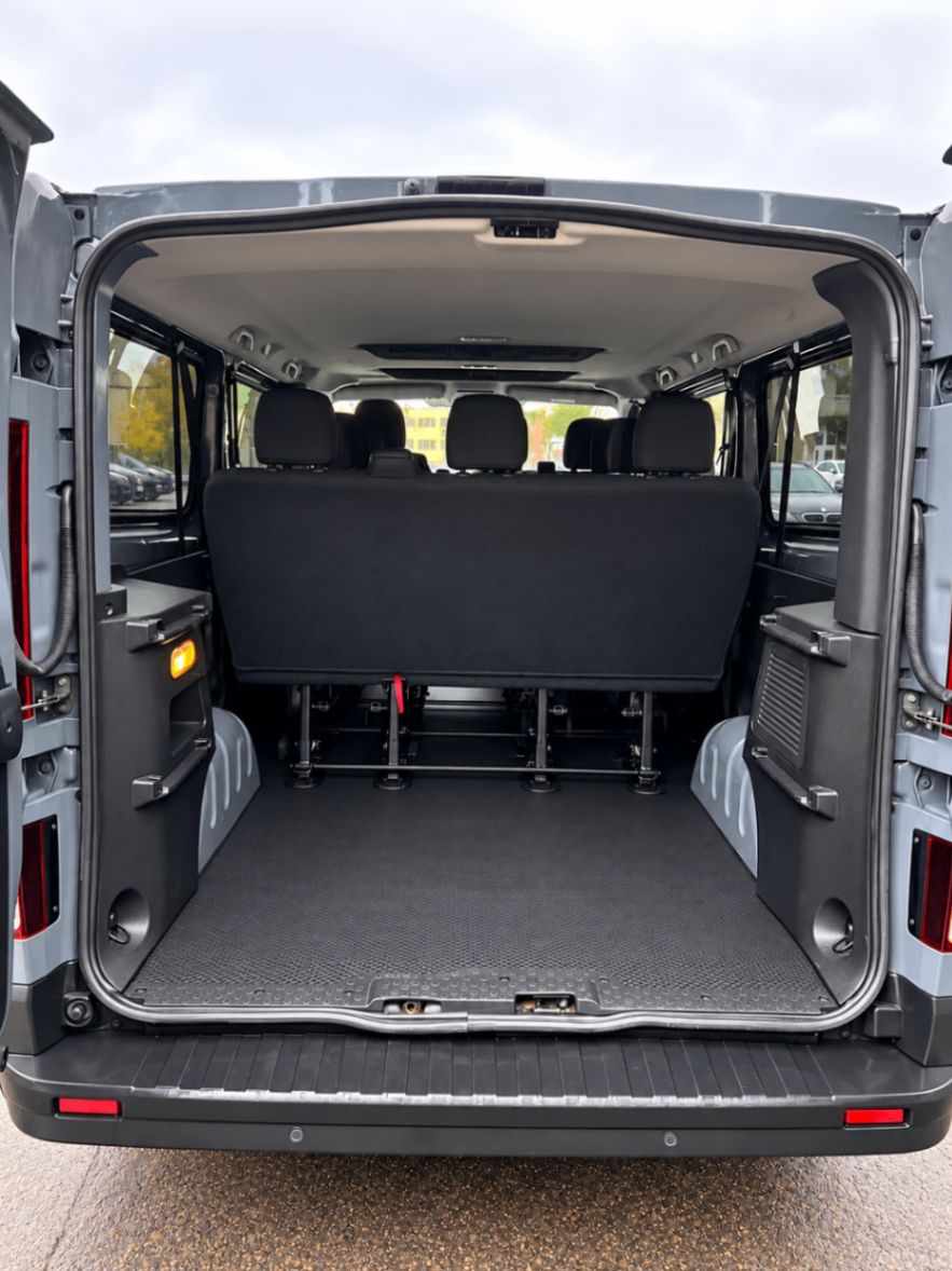 Renault Trafic · 2024 · MT nuoma nuotrauka 10