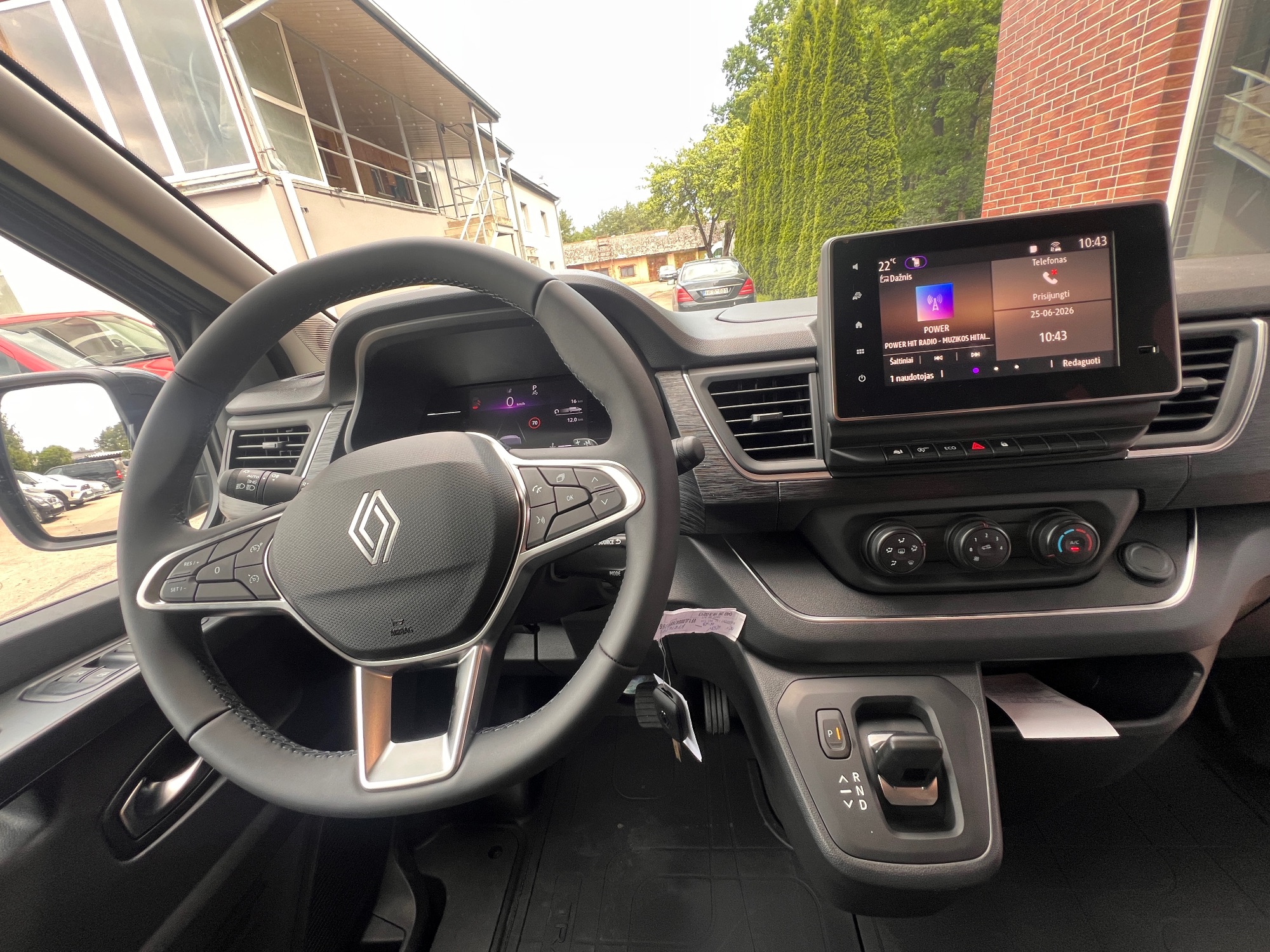 Renault Trafic · 2026 · AT nuoma nuotrauka 11