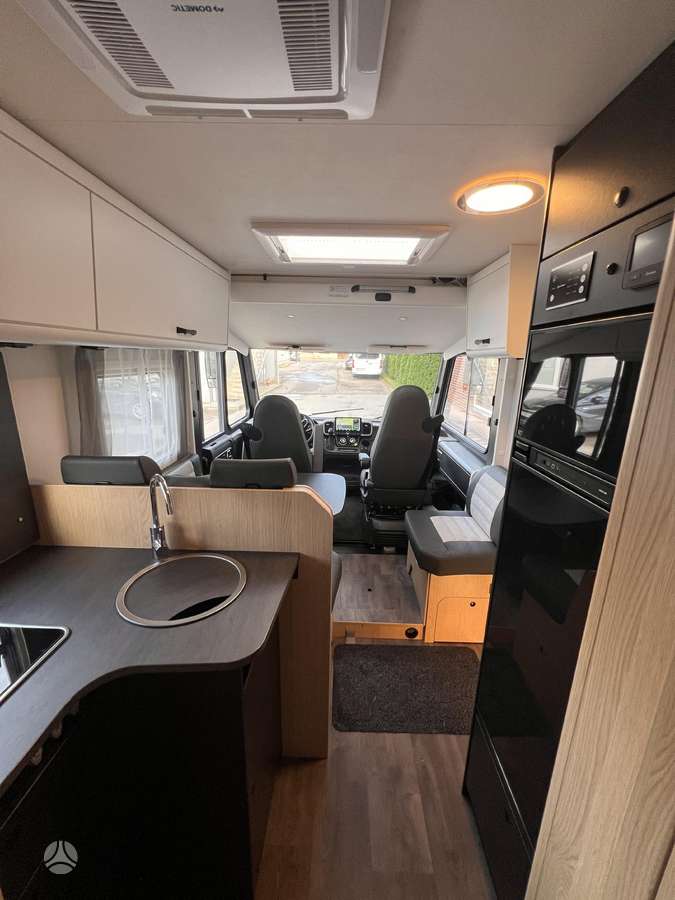 SUNLIGHT T68L 2025 kemperio nuoma nuotrauka 23