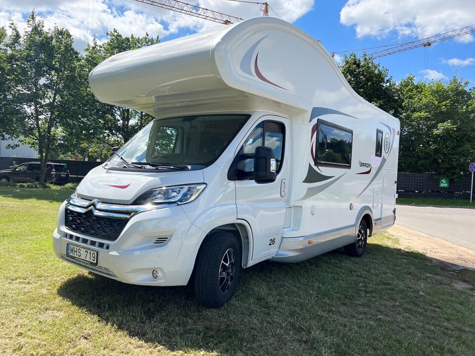 ELNAGH BARON 26 2022 MT kemperio nuoma