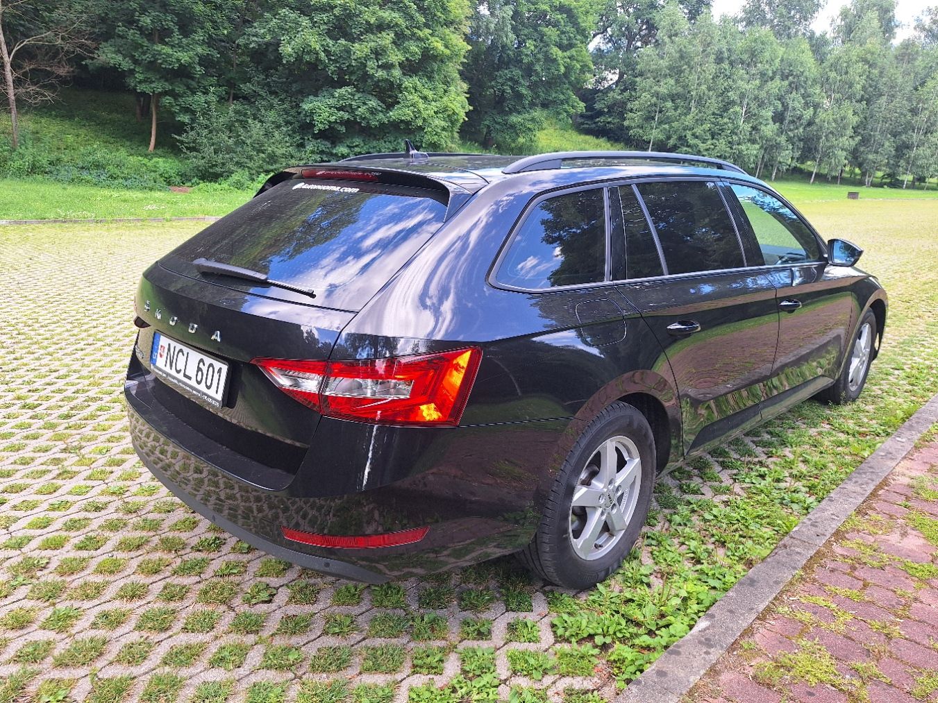 Skoda Superb 2021-2023 Estate Automatic nuotrauka 3