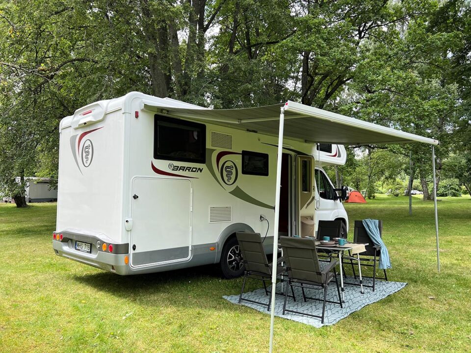 ELNAGH BARON 26 2022 MT kemperio nuoma nuotrauka 16