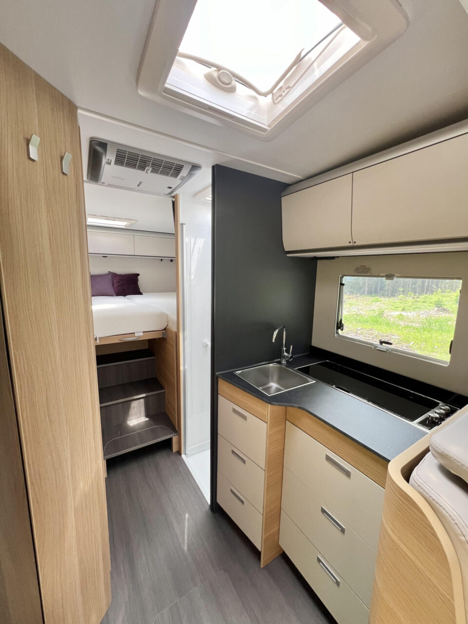 ADRIA MATRIX 670SL 2024 AT kemperio nuoma nuotrauka 4