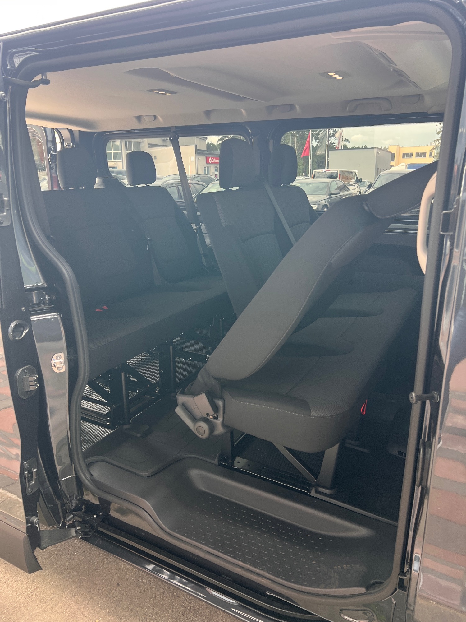 Renault Trafic · 2026 · AT nuoma nuotrauka 9