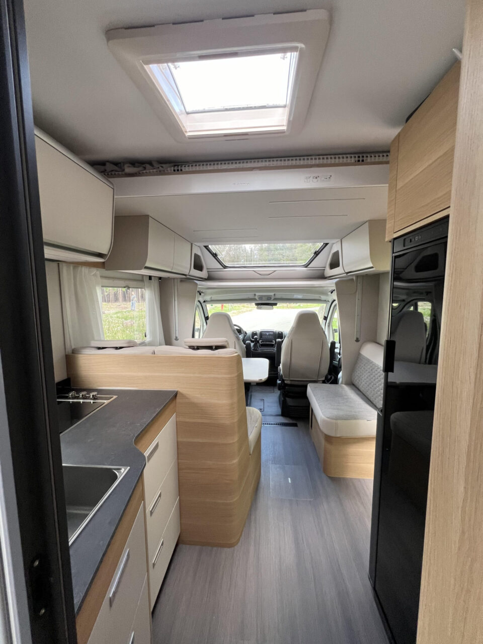 ADRIA MATRIX 670SL 2024 AT kemperio nuoma nuotrauka 17
