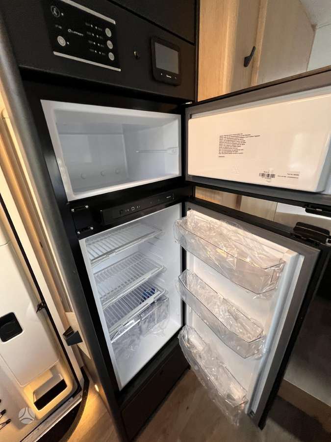 SUNLIGHT T68L 2025 kemperio nuoma nuotrauka 17