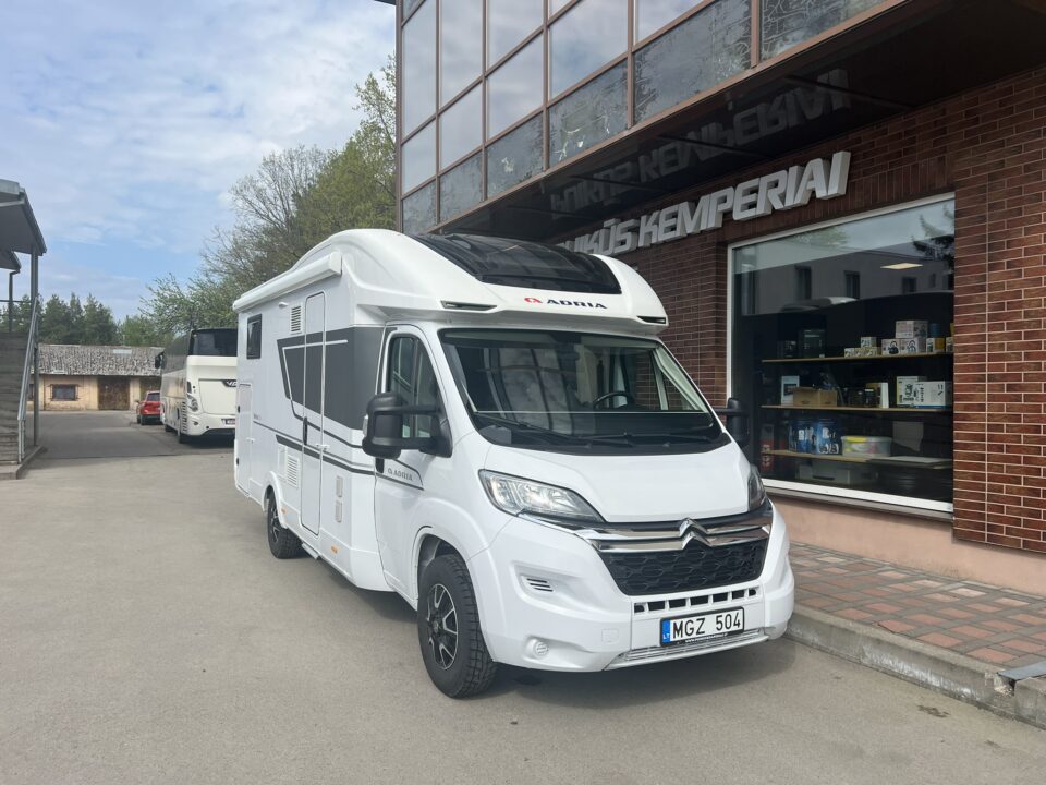 ADRIA MATRIX 670SL 2022 MT kemperio nuoma