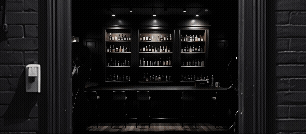 Wine Bar - Zoom Effect