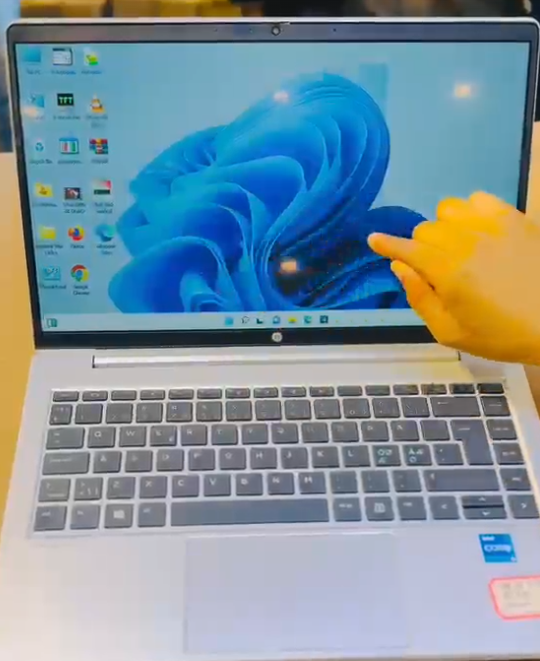 Hp ProBook   view 4